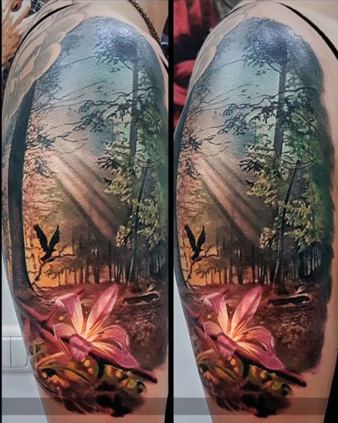 tatuaże realistyczne piękny las